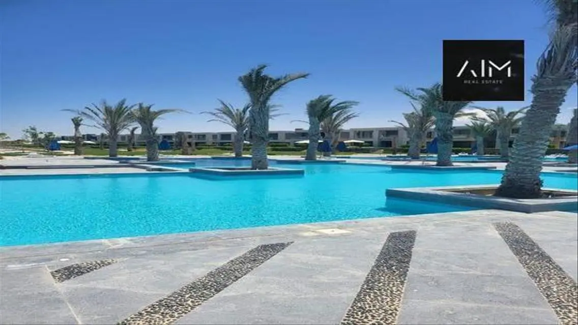 chalet 4 bed in lavista ras elhekma downpayment10%