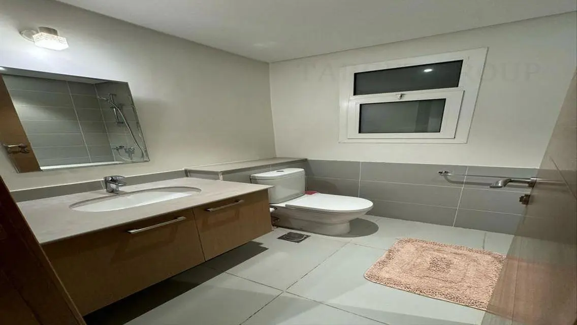 Ultra modern furnished apartment in Boulevard