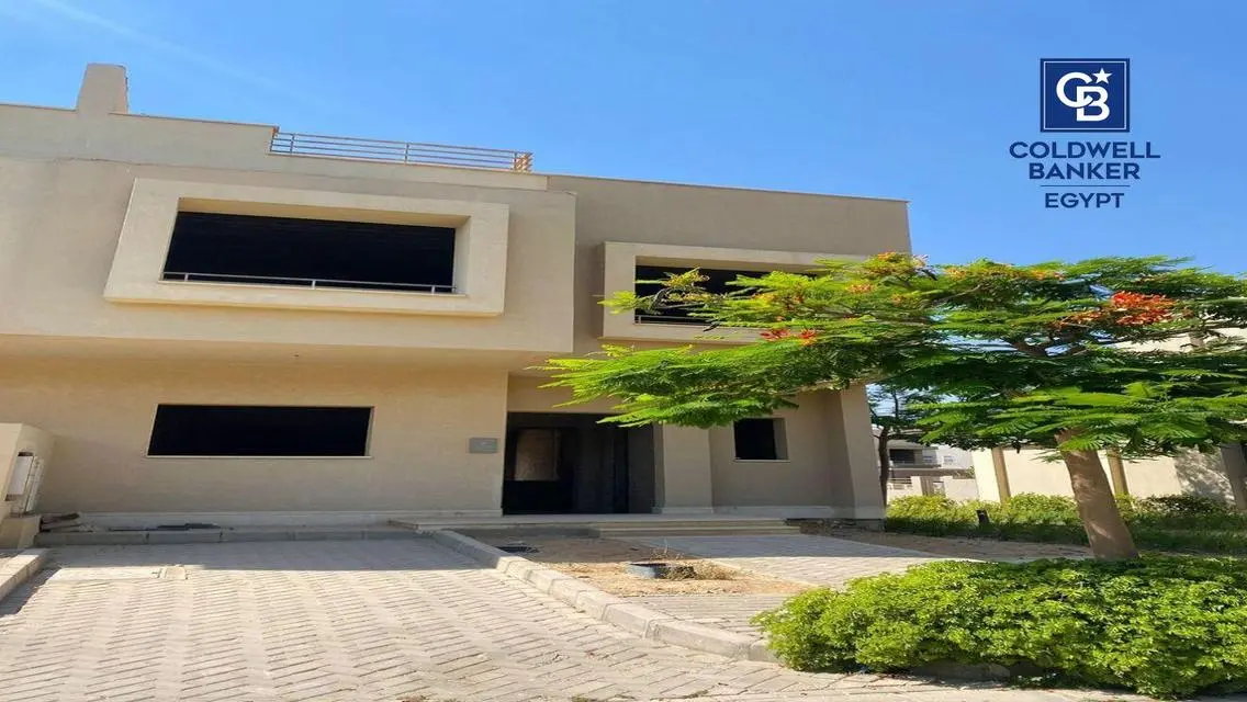 Townhouse Prime Location For Sale In Palm Hills pk
