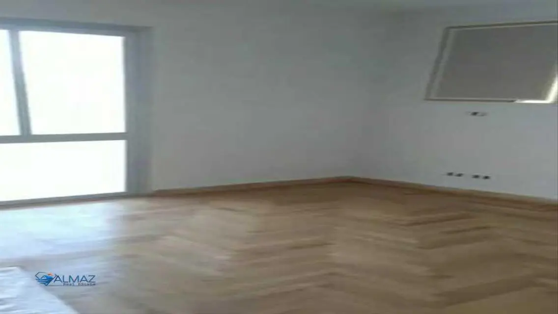 Apartment for rent in Rehab 2 next to Gate 24