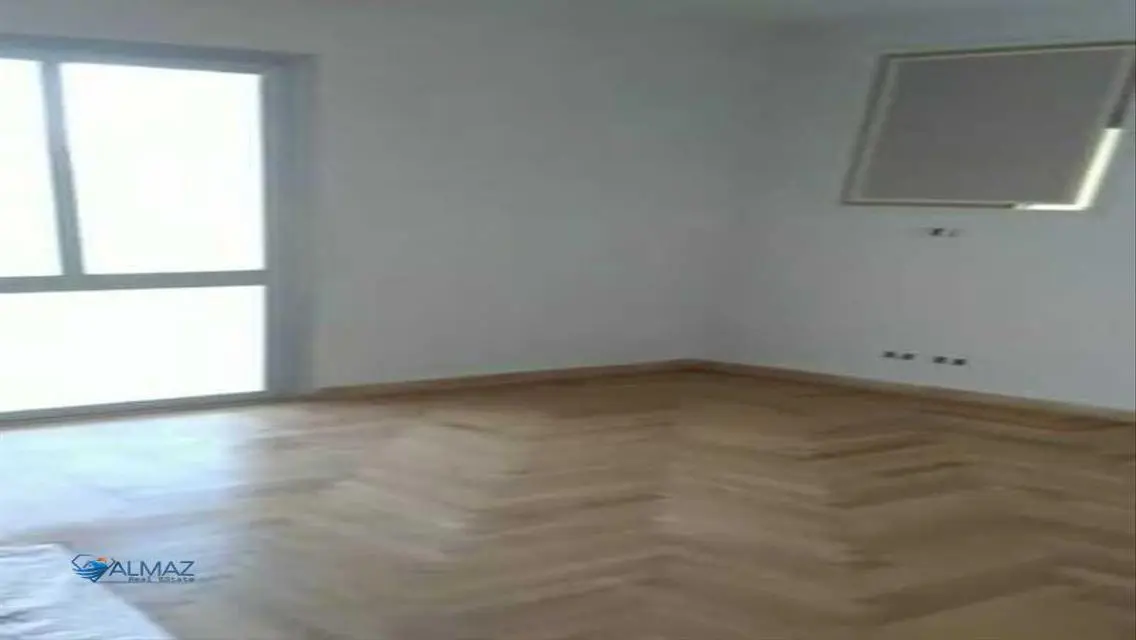 Apartment for rent in Rehab 2 next to Gate 24