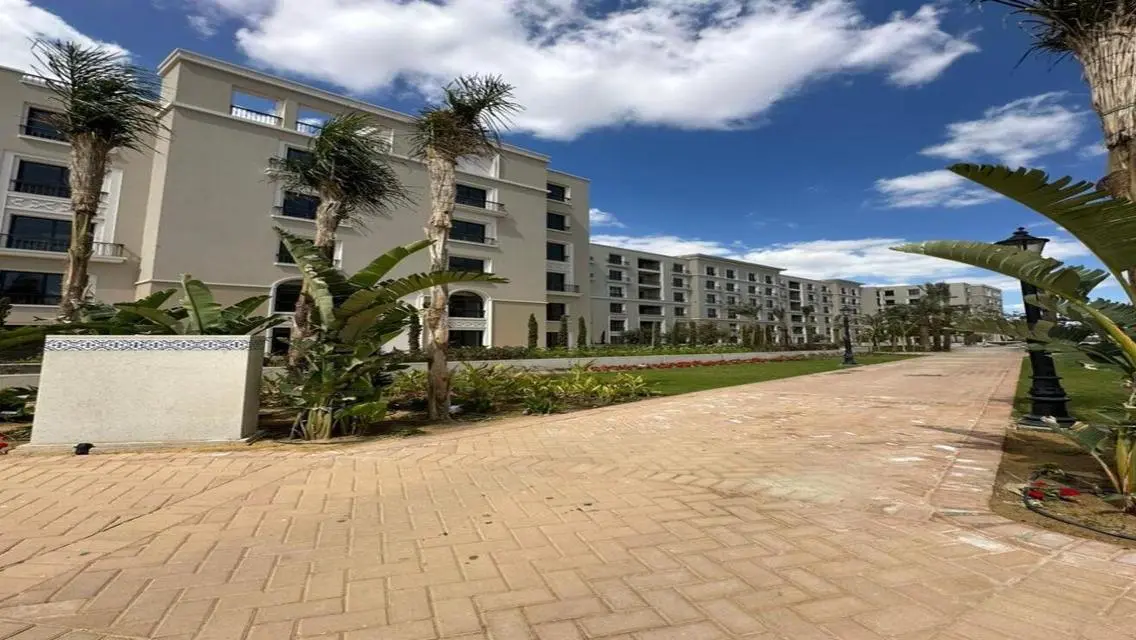 Townhouse 220m for sale in Village West  in Zayed.