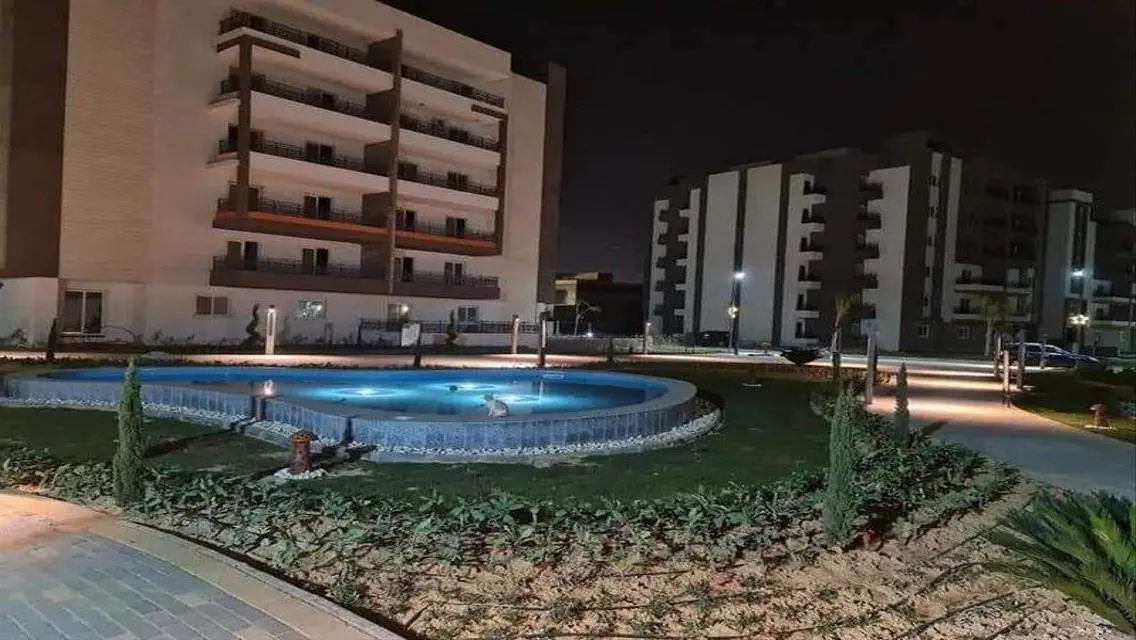 ب 20% فقط تقدر تمتلك شقتك في كمبوند موقعه متميز يق
