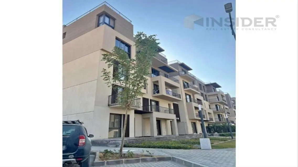 Town For Sale 234m Fully Finished in Sodic East