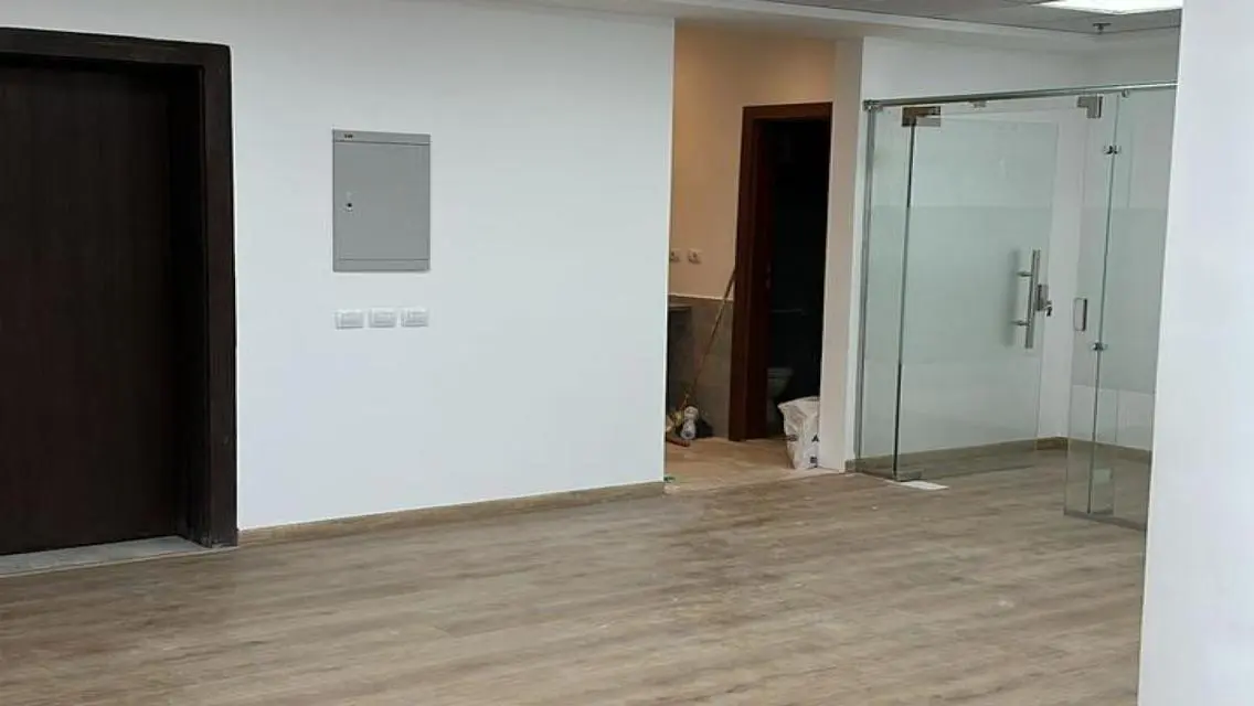 Office for rent in Trivim Complex 59m finished 