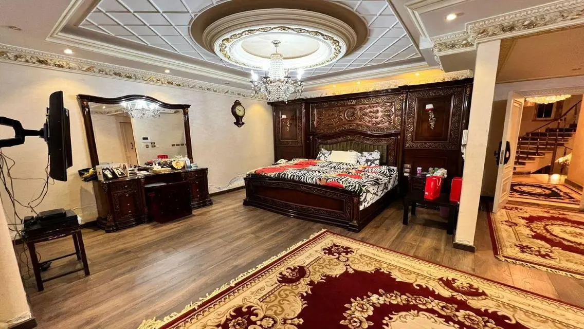 Elegant Fully Finished Villa with Roof Royal City