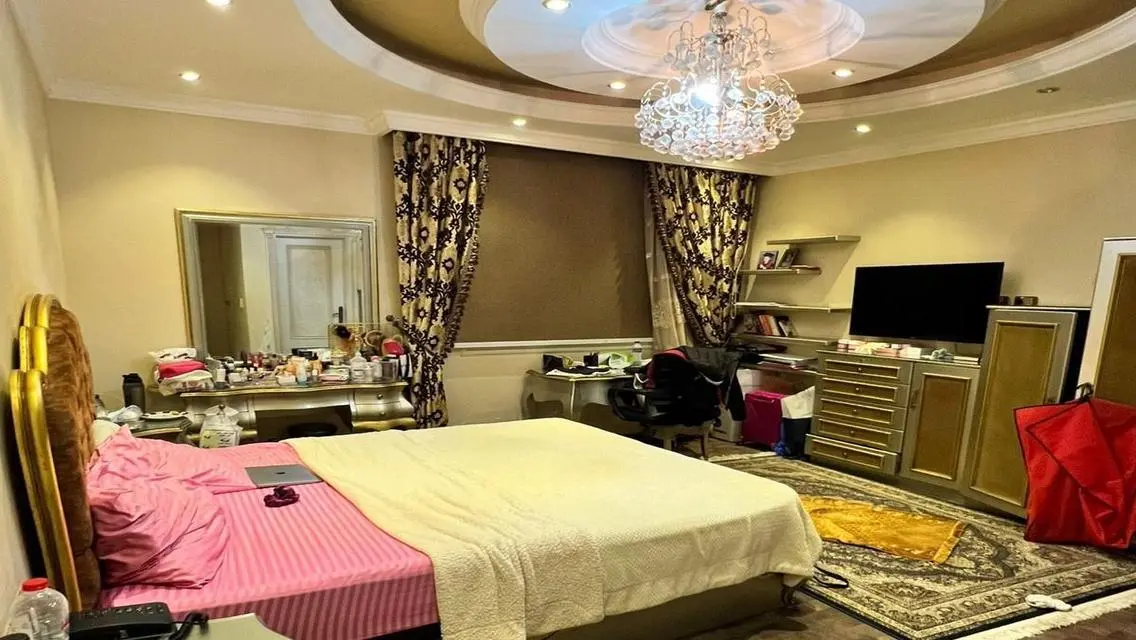 Elegant Fully Finished Villa with Roof Royal City