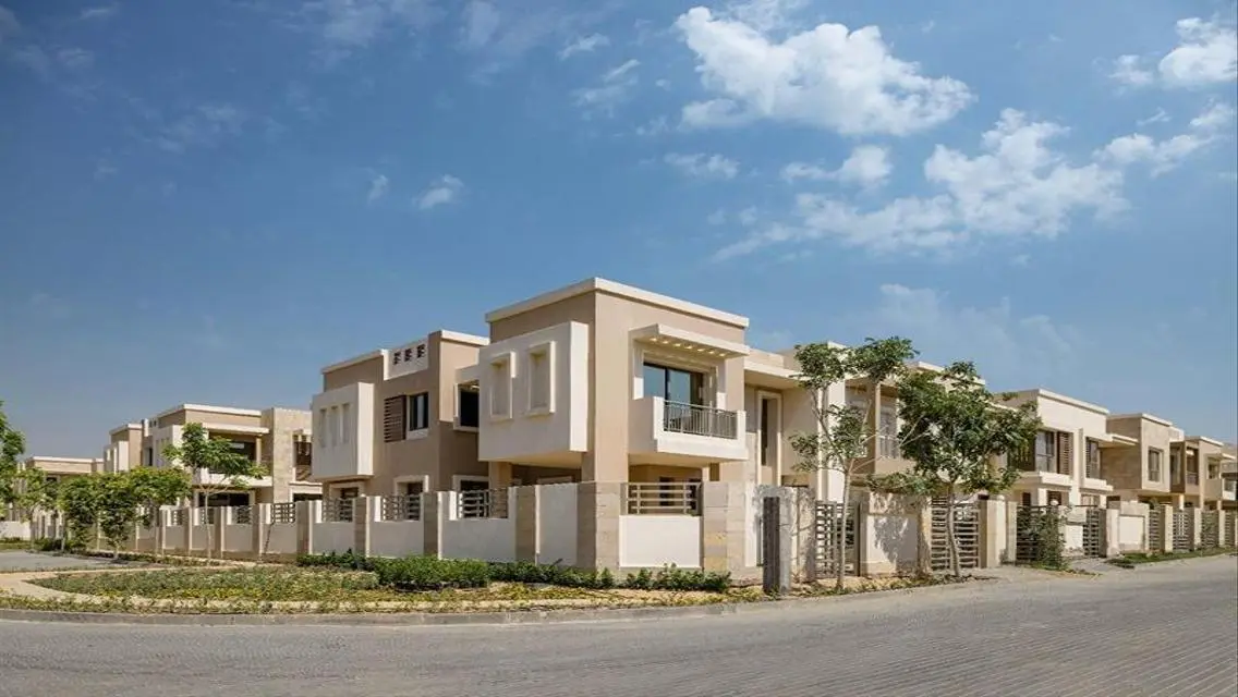 2BR apartment ready to move for sale in TAJ CITY