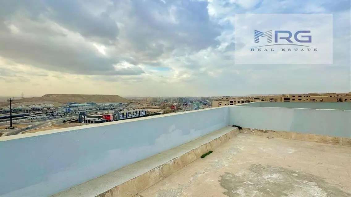 بينتهاوس 203م بروف 100م في وان قطامية فوري
