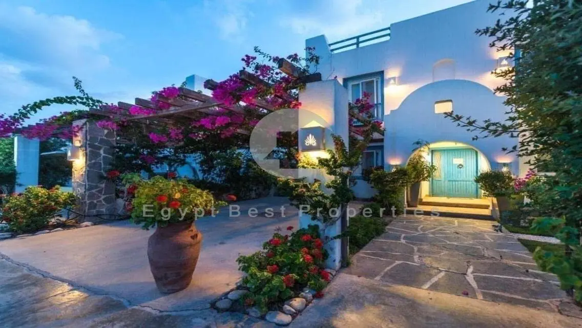 Luxury chalet Fully Finished Sea View 3BED-Garden