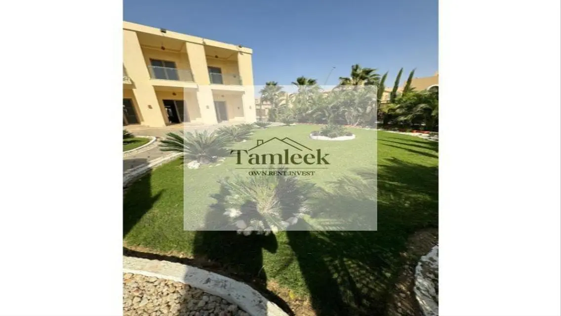 Luxurious Villa Second Row Golf in Allegria