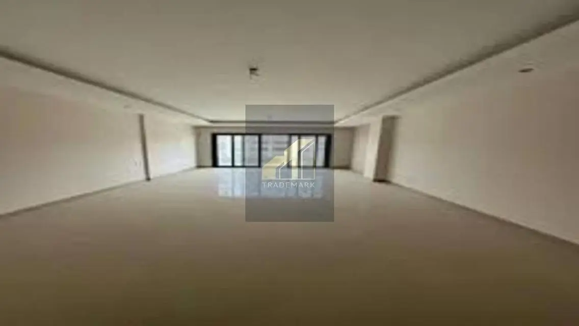 167m Apartment for Sale in address East Lowest pz