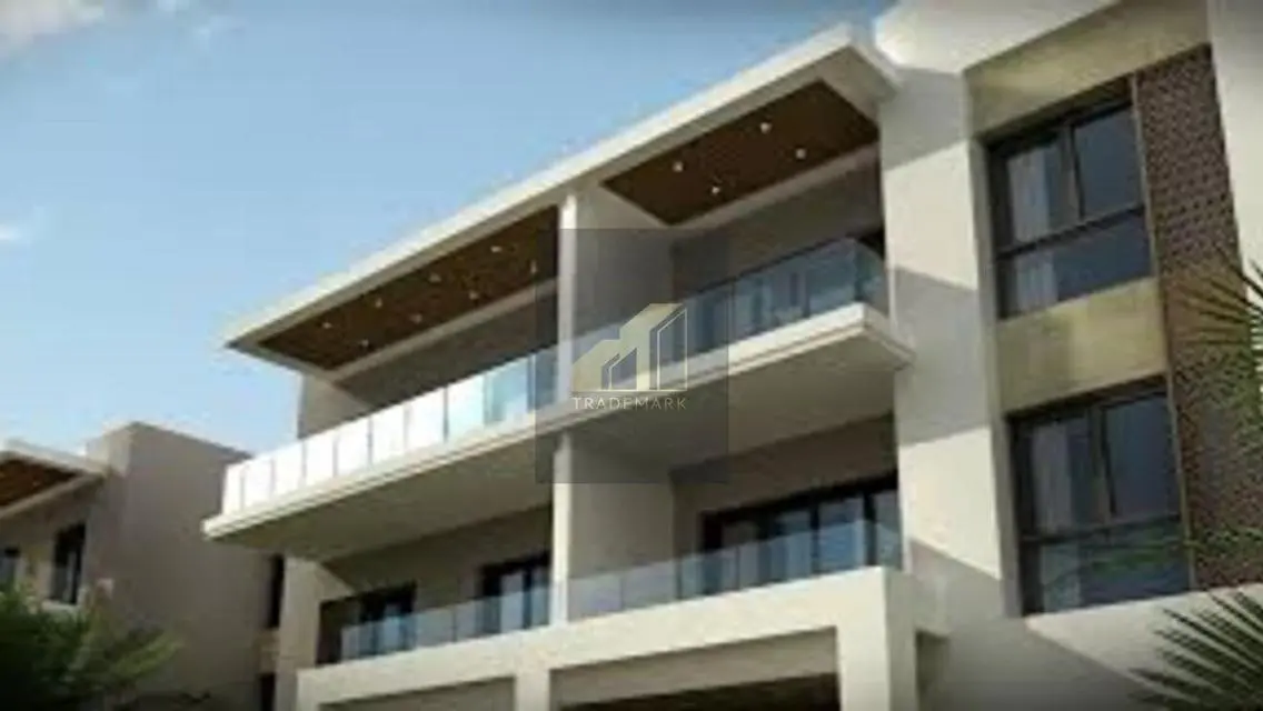 167m Apartment for Sale in address East Lowest pz