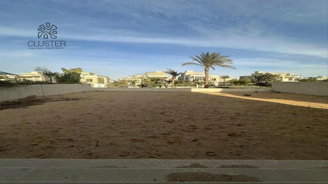 فيلا مميزة V2 مباشرة على البحيرة في كايرو فيستيفال