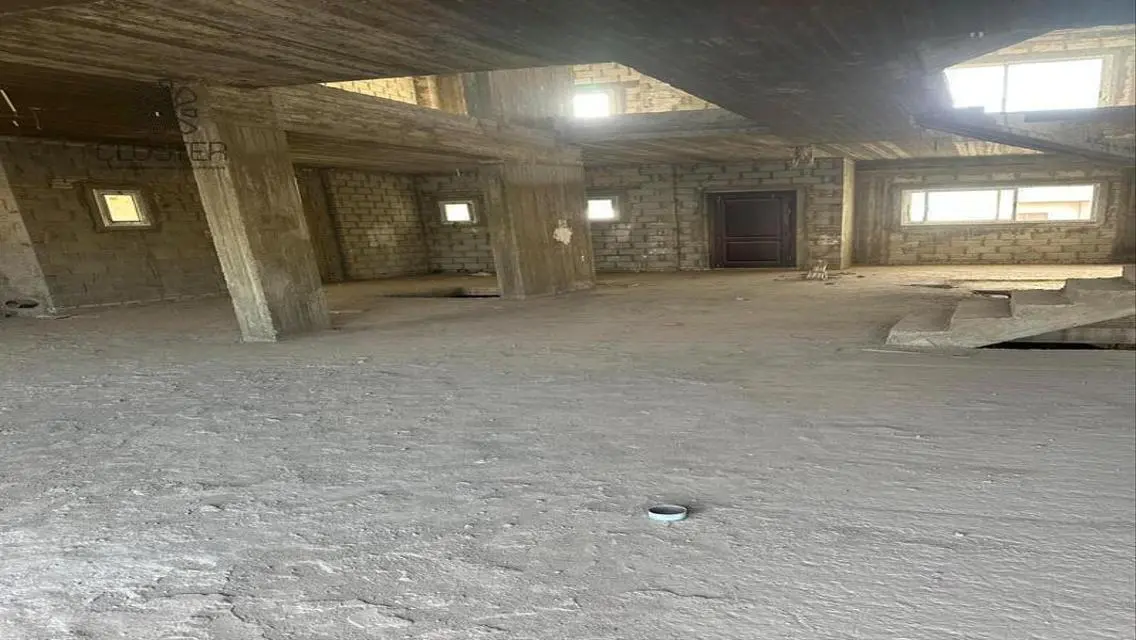 فيلا مميزة V2 مباشرة على البحيرة في كايرو فيستيفال