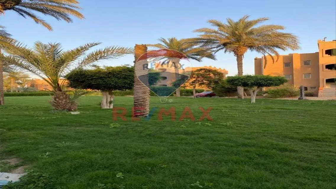 فرصة رائعة بالسخنة شاليه بقرية الوادي 100م