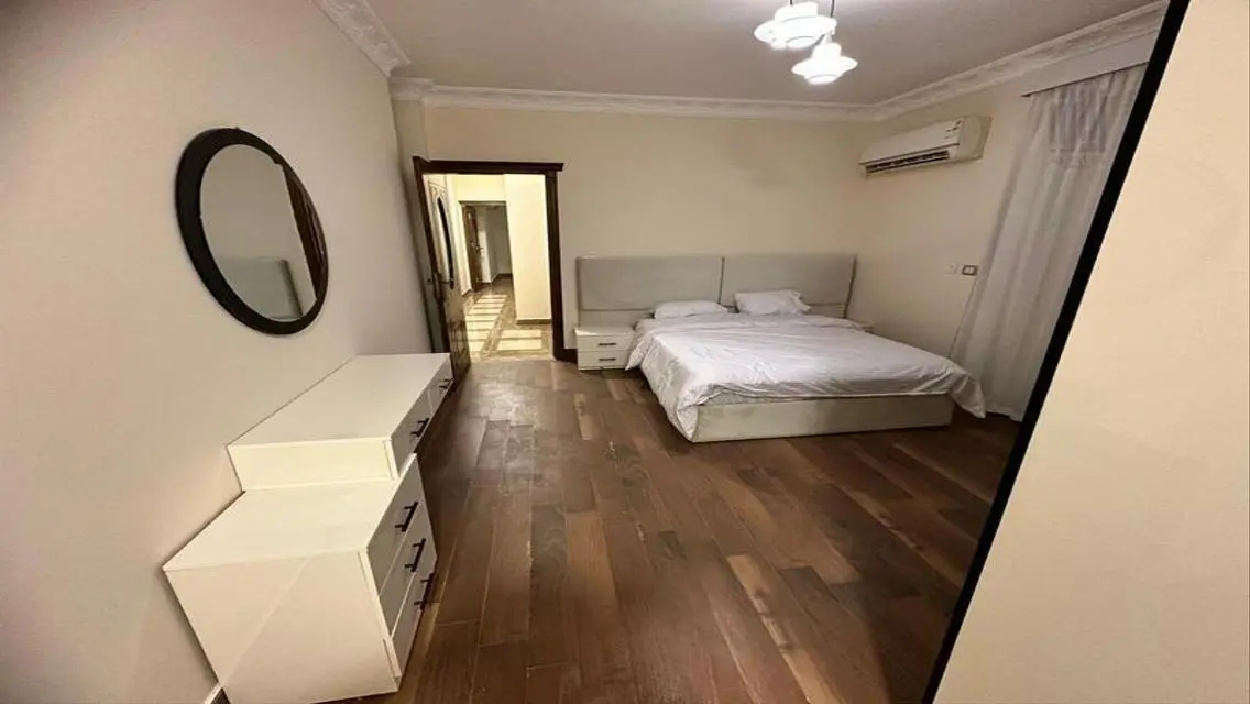 Furnished apartment for rent at Westown - Area:200