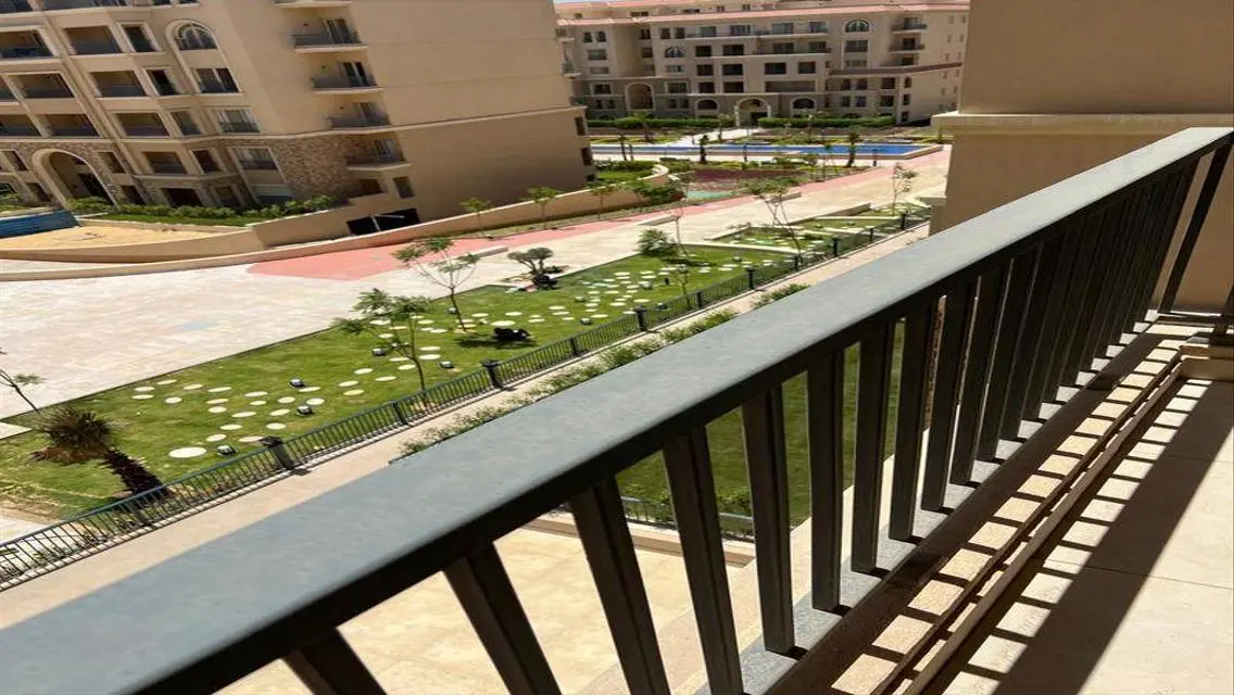 شقه اول سكن مفروشه بالكامل الترا مودرن