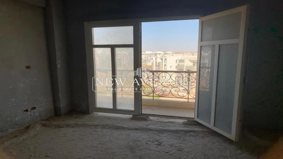 Semi finished Apartment in Hyde park New cairo