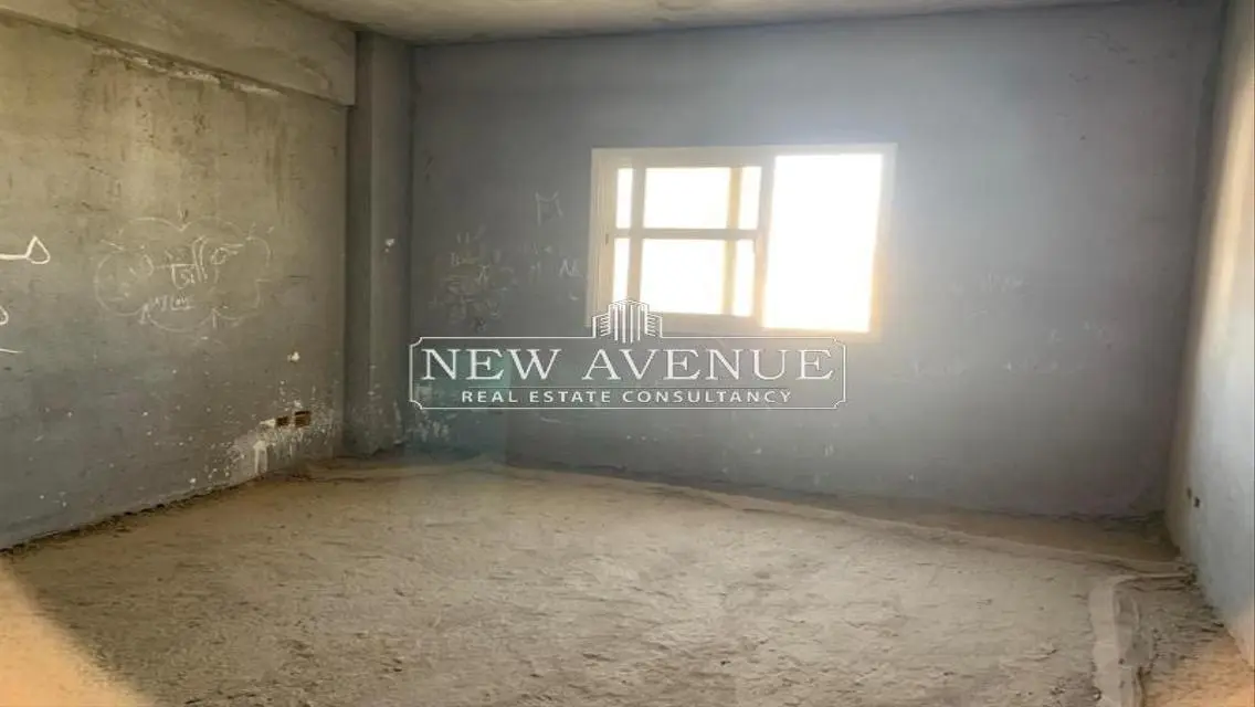 Semi finished Apartment in Hyde park New cairo