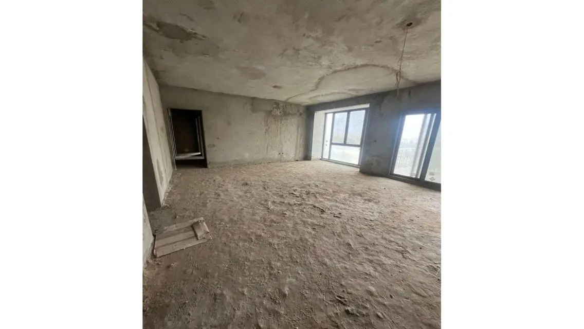 Apartment for Sale in Eastown With Good Price