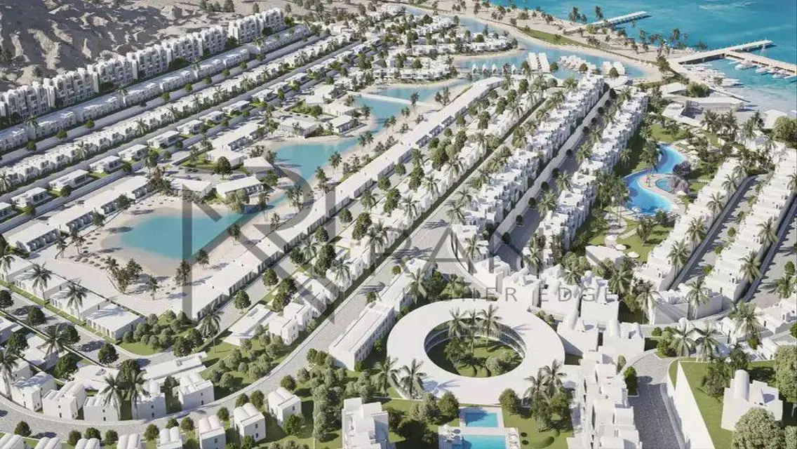 شالية دور تاني على البحر و اللاجون للبيع