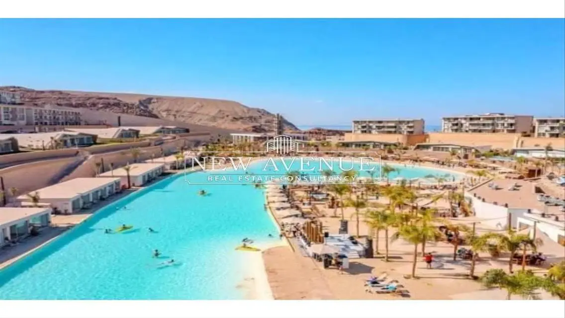 شاليه أرضي للبيع تشطيب T كامل بالتقسيط فيو لاجون