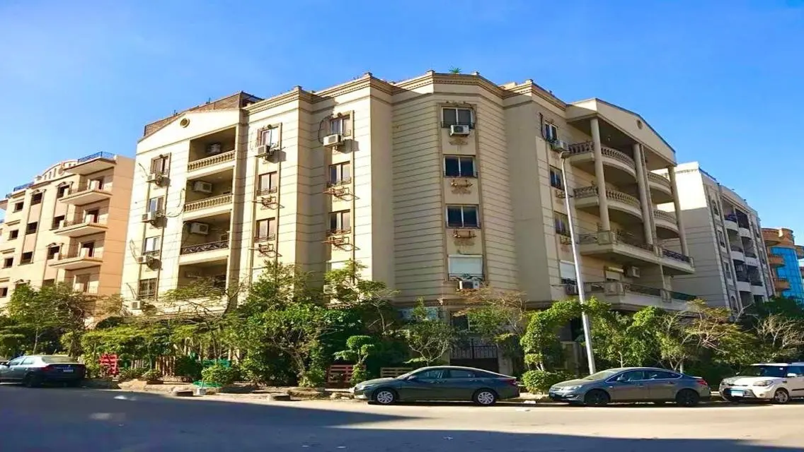 penthouse for sale 210m-fully finished-El Narges 
