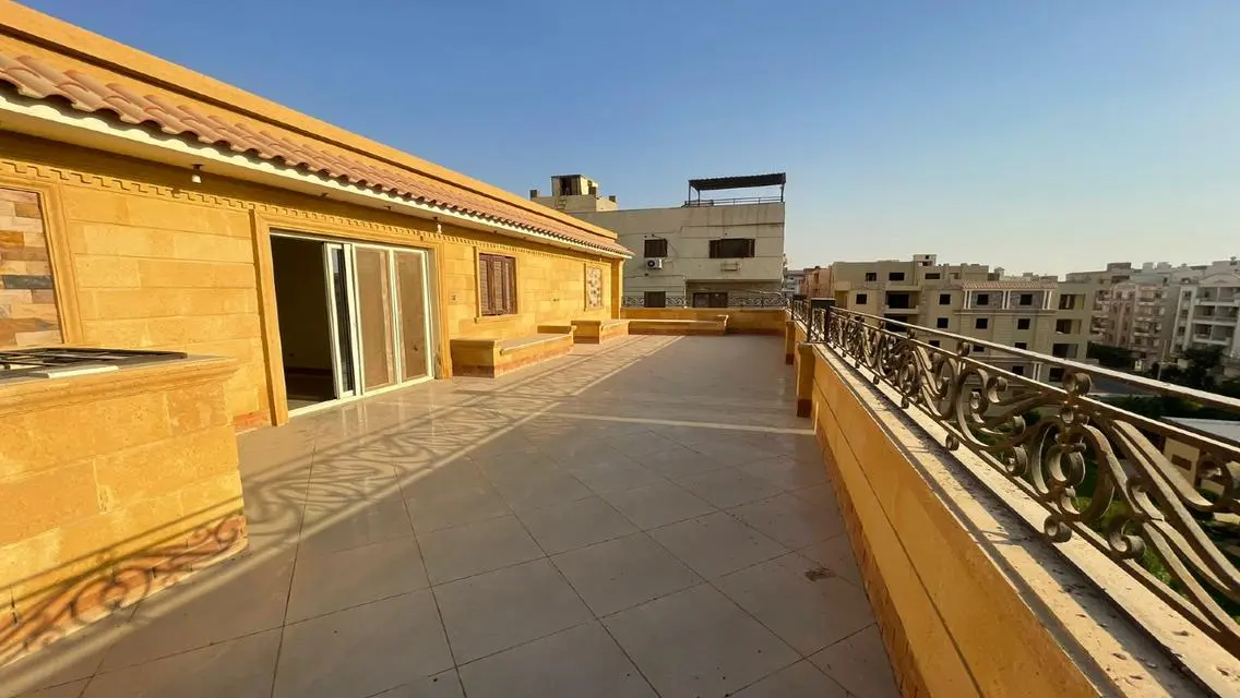 penthouse for sale 210m-fully finished-El Narges 