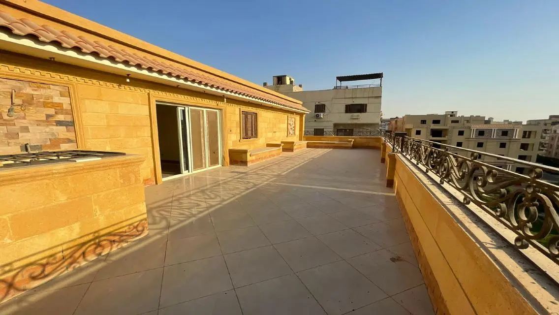 penthouse for sale 210m-fully finished-El Narges 