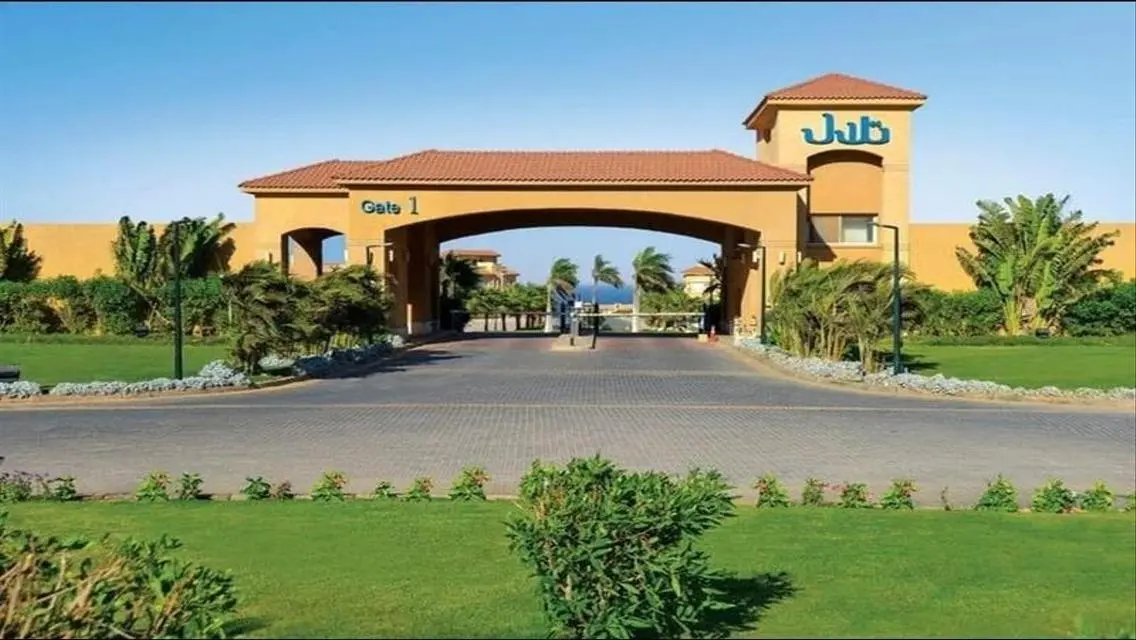 Sea View Corner Prime Location  With Installments
