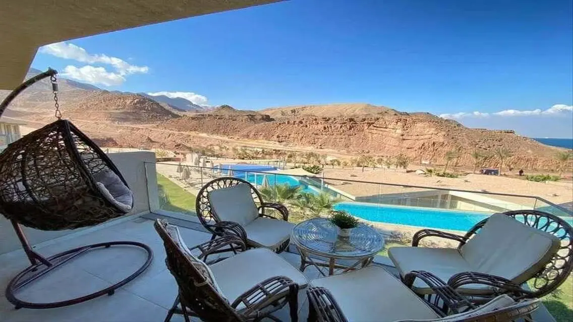 Sea View Corner Prime Location  With Installments