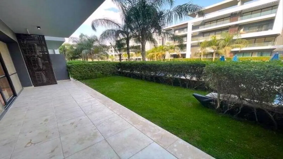 Apartment 220m with a garden open view of lagoon