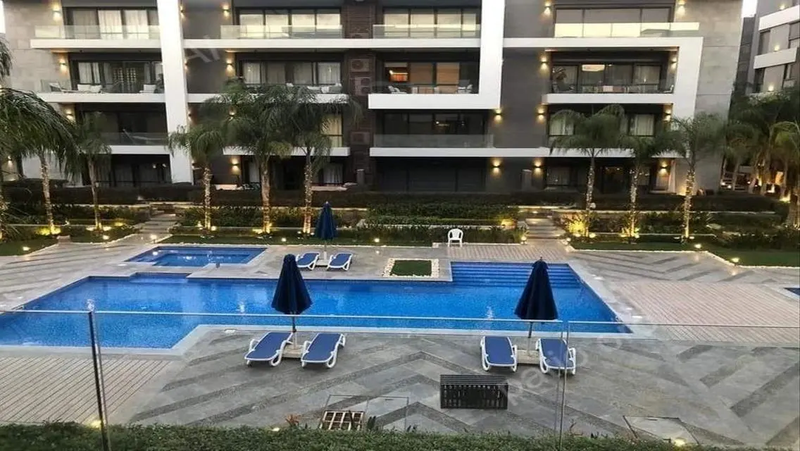 Ready To Move Apartment 155m in Patio Oro