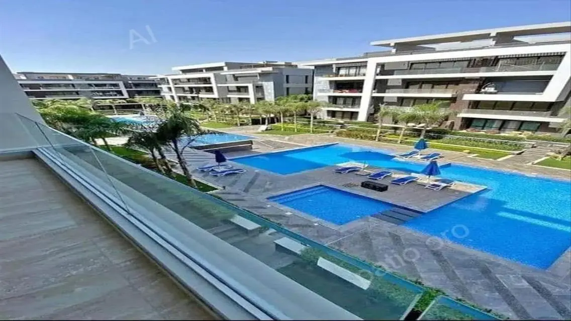 Ready To Move Apartment 155m in Patio Oro