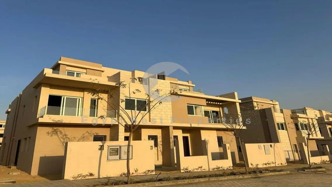 فيلا أمام نادي الجزيرة جاهز للأستلام