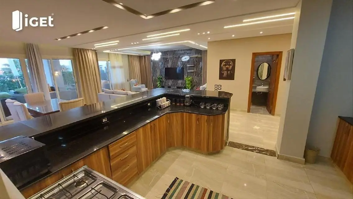 Villa with garden for rent ain Hacienda Bay