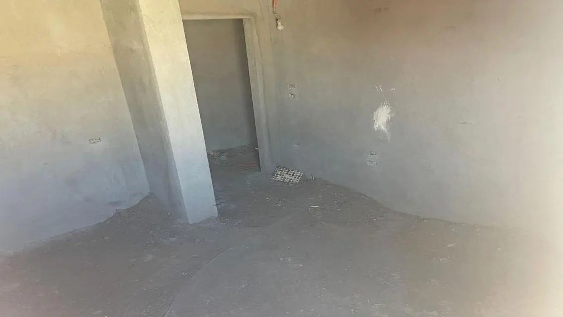 شقة بروف بموقع مميز في الياسمين 3