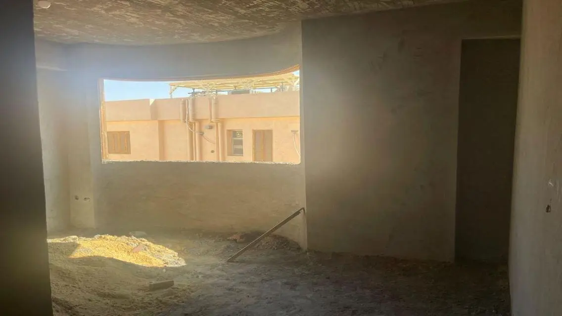 شقة بروف بموقع مميز في الياسمين 3