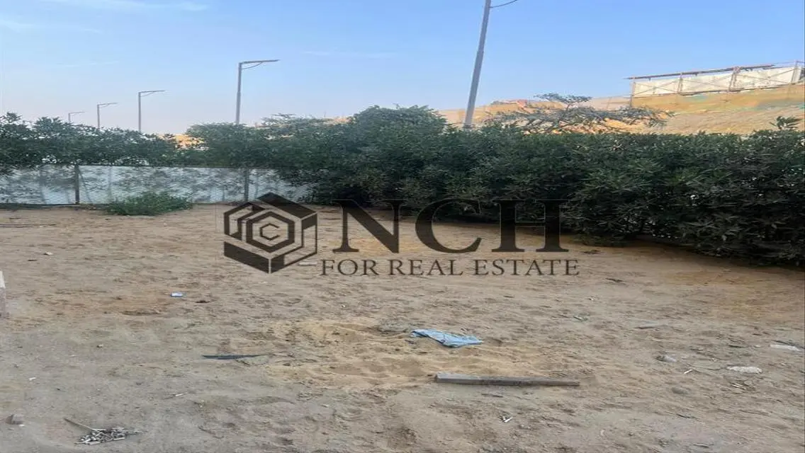 LUXURY APT GARDEN 160M 3BED RENT, PRIME LOCATION.