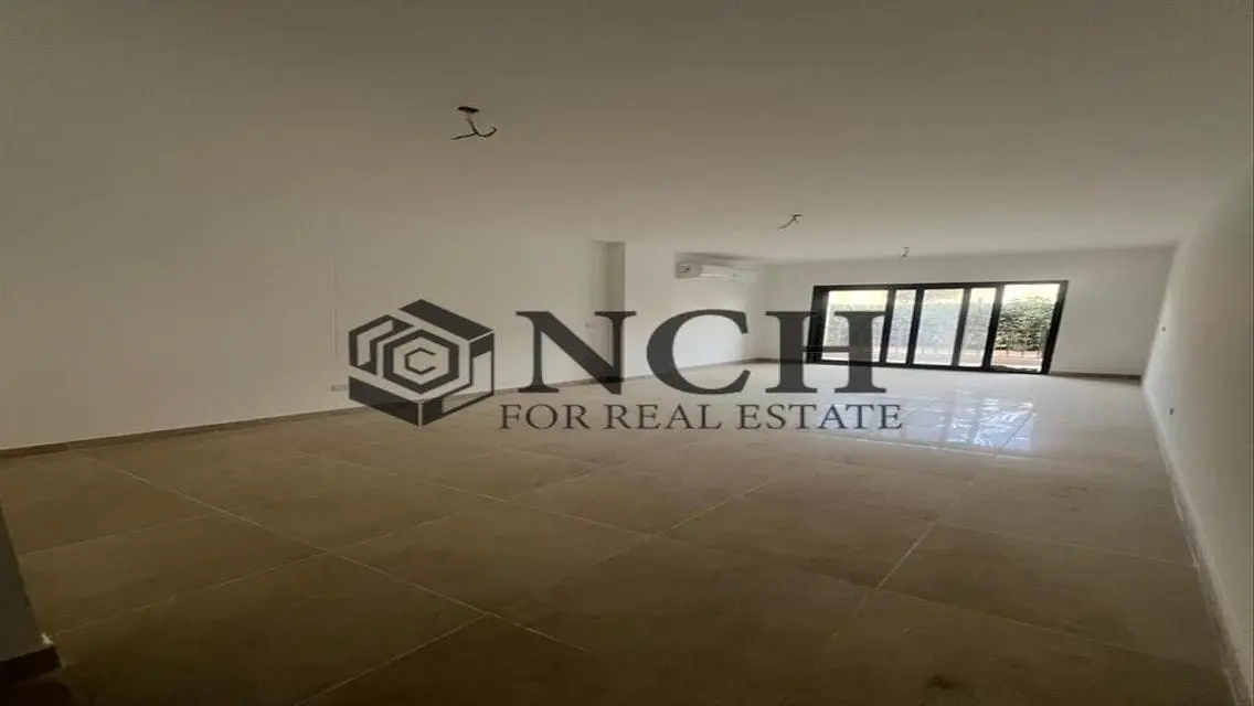 LUXURY APT GARDEN 160M 3BED RENT, PRIME LOCATION.