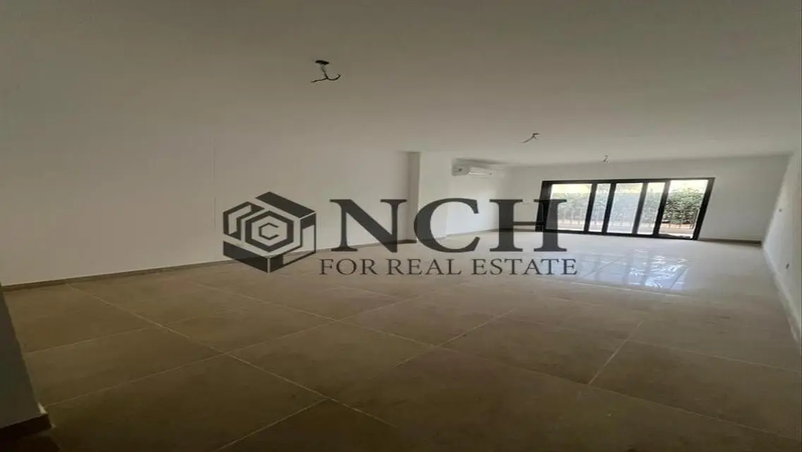 LUXURY APT GARDEN 160M 3BED RENT, PRIME LOCATION.