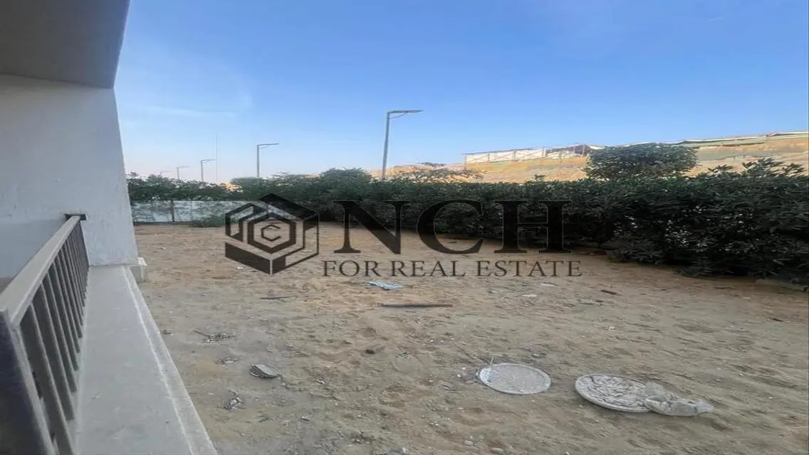 LUXURY APT GARDEN 160M 3BED RENT, PRIME LOCATION.