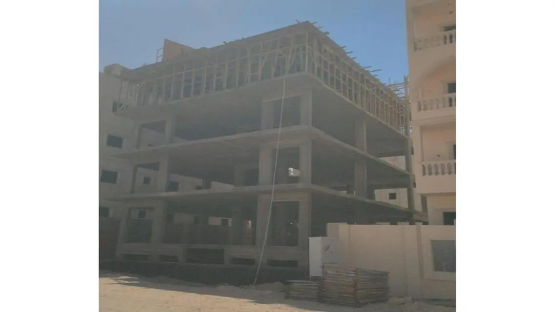 Immediate receipt of an apartment and installments