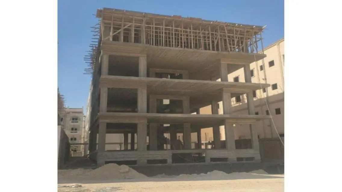 Immediate receipt of an apartment and installments