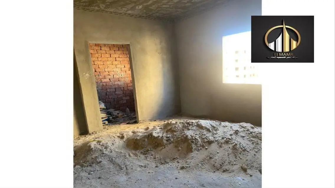 شقه فيو جاردن منطقه1 وخطوات من السويس وهايبر وان