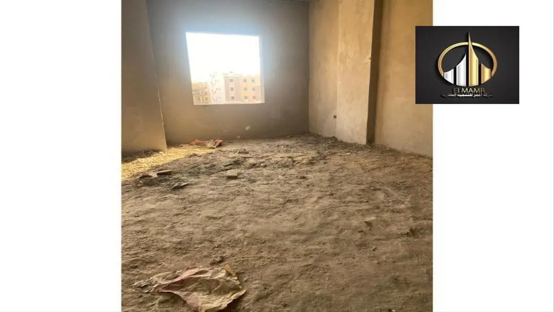 شقه فيو جاردن منطقه1 وخطوات من السويس وهايبر وان