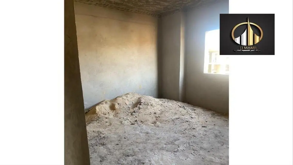 شقه فيو جاردن منطقه1 وخطوات من السويس وهايبر وان