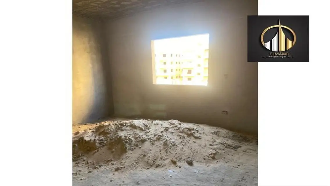 شقه فيو جاردن منطقه1 وخطوات من السويس وهايبر وان