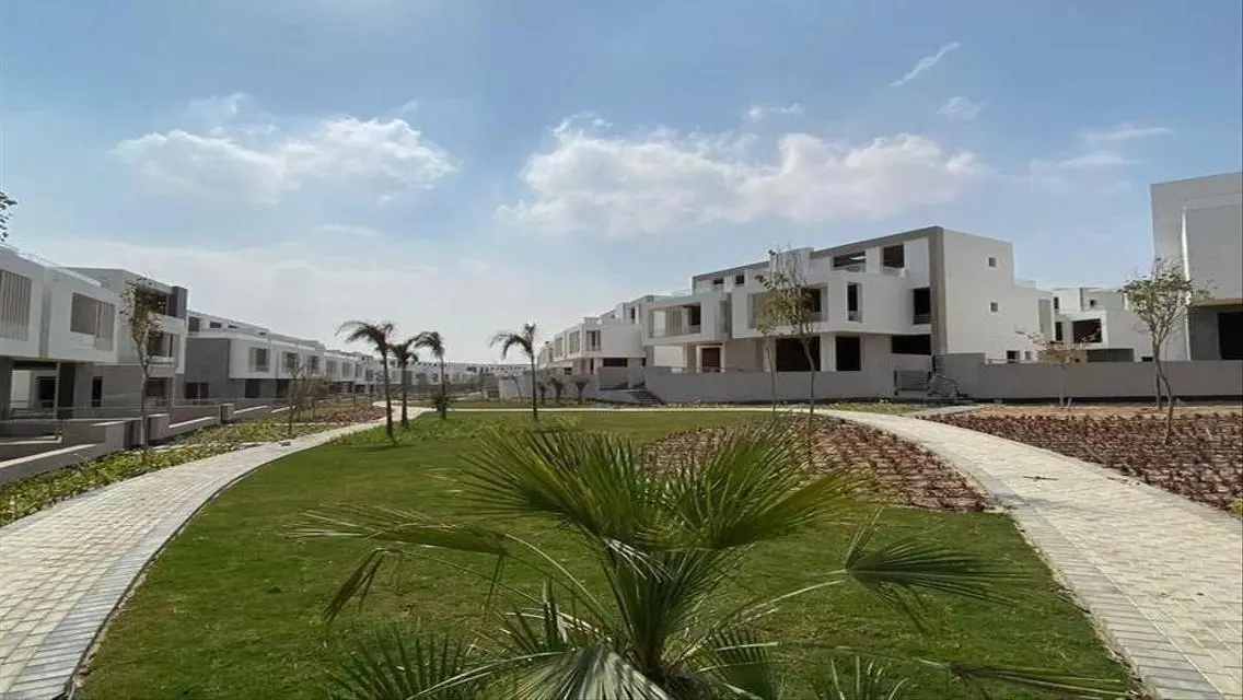 Ready to Move 3-Bed Apartment - Core &amp; Shell